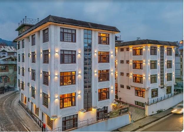 Hotel Sideeq Palace Srinagar