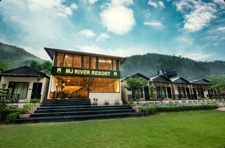 DLS MJ River Resort  Rishikesh