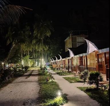 Island and Blue Beach Resort Havelock