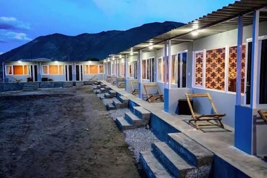 White Heaven cottage pangong
