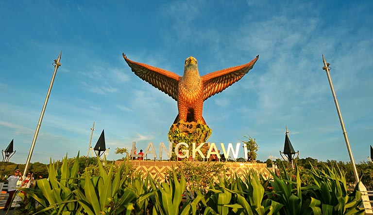 03N Malaysia +02N Langkawi Holiday Package