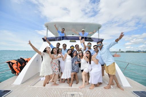 Exotic& Fun Thailand (Pattaya – Bangkok) 3N/4D Package With Yacht Party 
